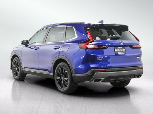 Used 2024 Honda CR-V Sport Touring image 3