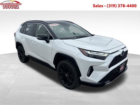 Certified 2022 Toyota RAV4 XSE image 9