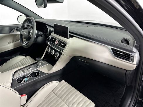 Used 2023 Genesis G70 2.0T w/ Sport Prestige Package image 28