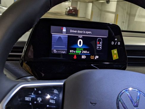 New 2025 Volkswagen ID. Buzz Pro S image 14