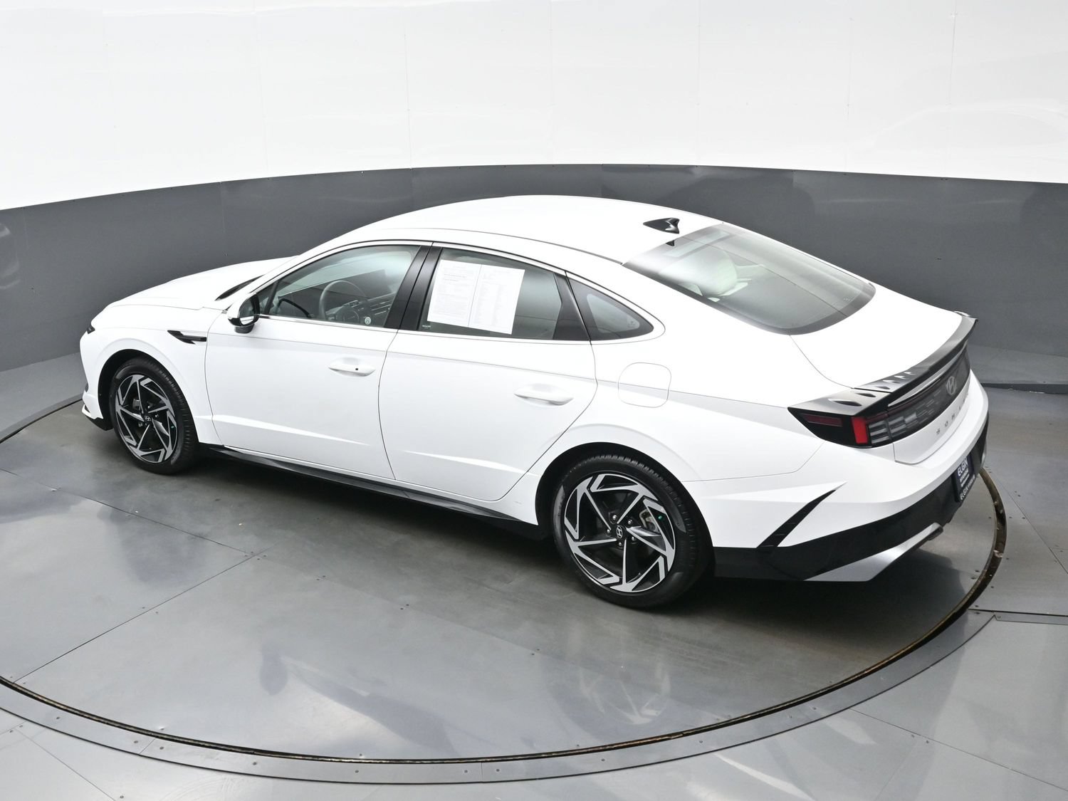 Certified 2026 Hyundai Sonata SEL FWD image 35