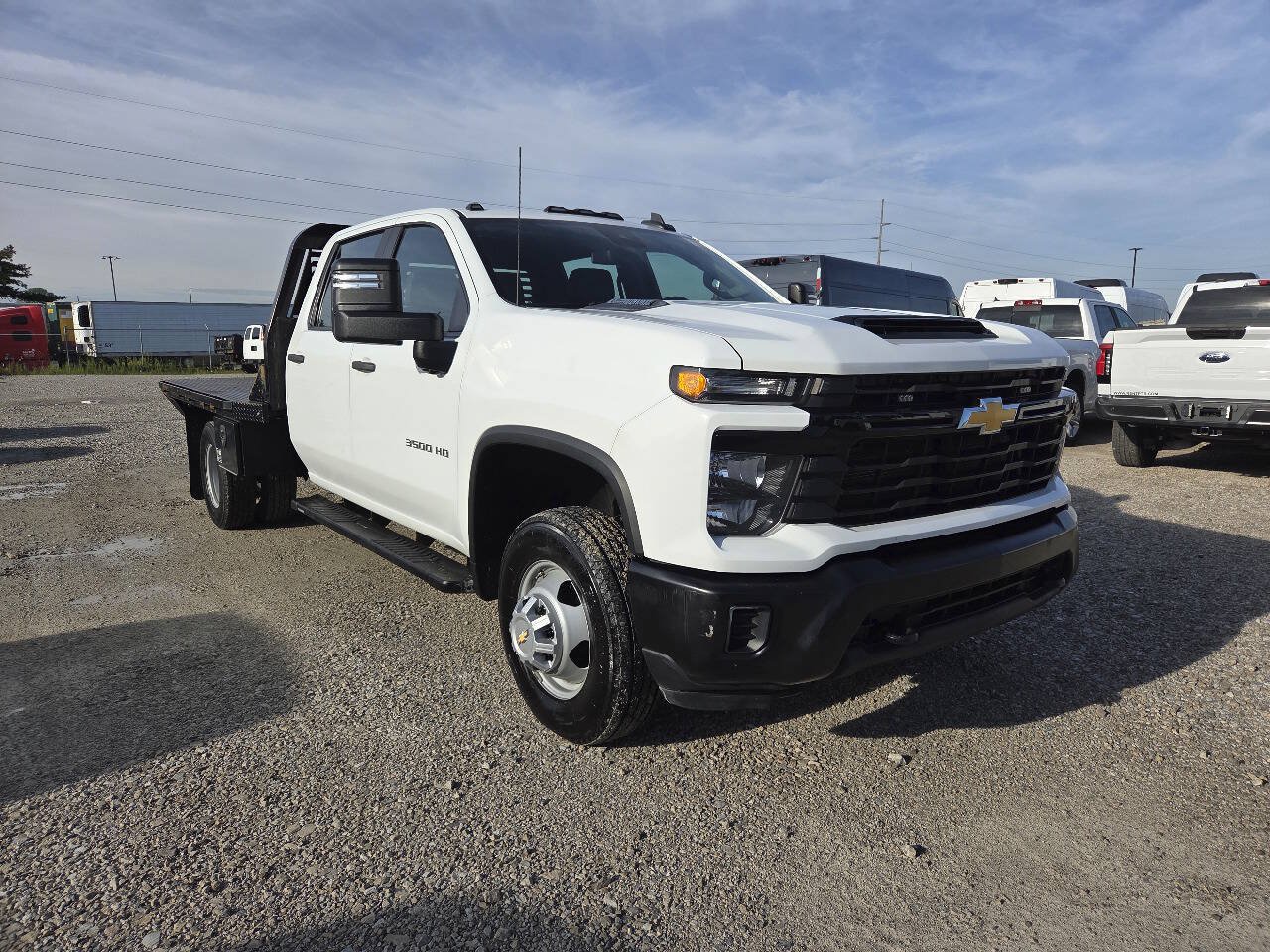 Used 2024 Chevrolet Silverado 3500 W/T w/ Snow Plow Prep Package AWD/4WD image 3