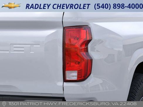 New 2026 Chevrolet Colorado W/T image 11