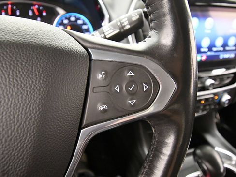 Used 2021 Chevrolet Traverse LT AWD/4WD image 21