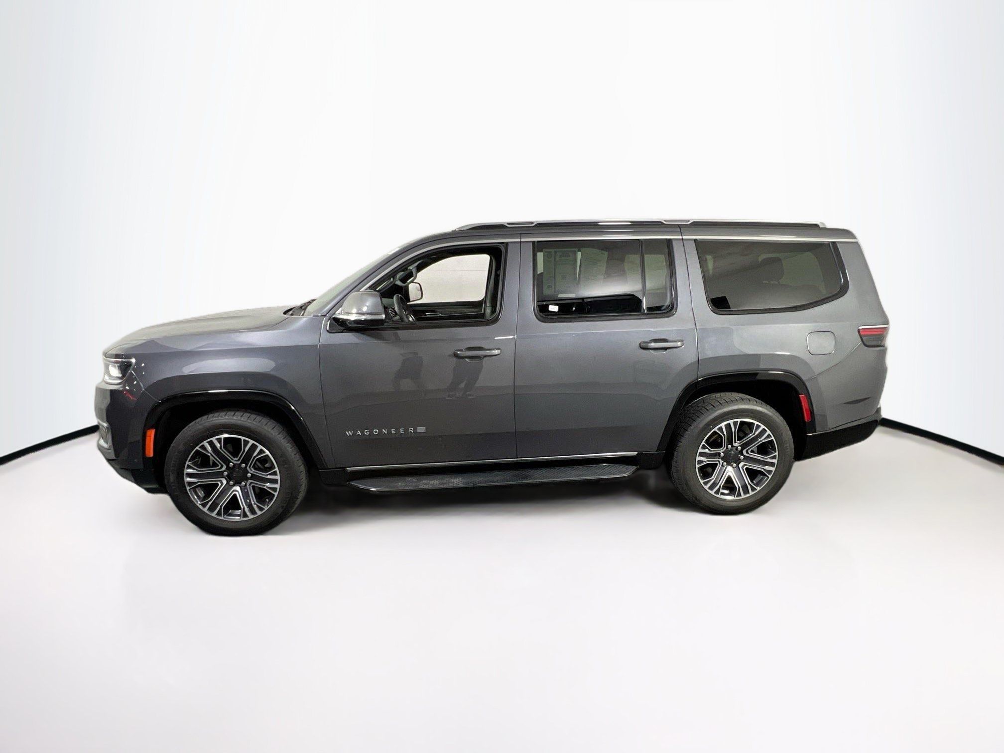 Used 2022 Jeep Wagoneer Series III w/ Flexible Seating Group AWD/4WD image 8