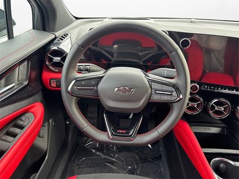 New 2024 Chevrolet Blazer EV RS image 12