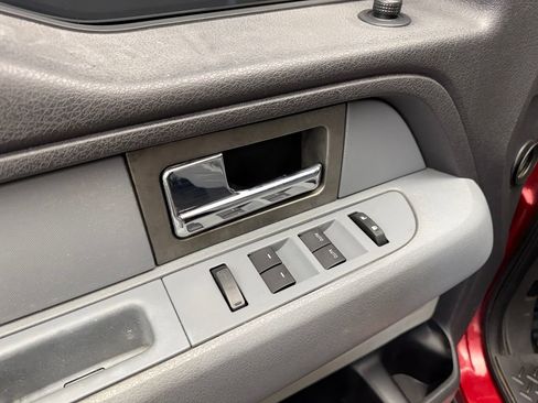 Used 2013 Ford F150 XLT w/ XLT Chrome Pkg RWD image 41