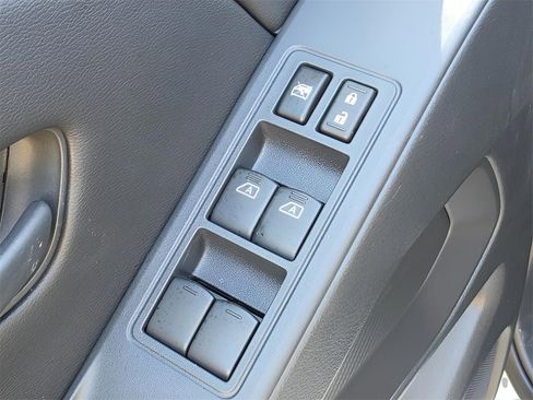 New 2026 Nissan Frontier S image 14