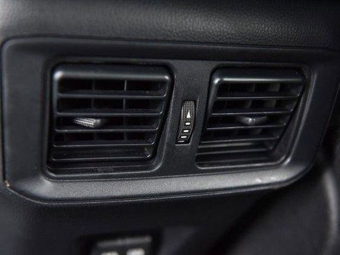 Used 2025 Toyota RAV4 XLE image 22