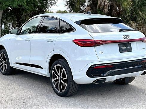 New 2026 Audi Q5 Premium Plus AWD/4WD image 7
