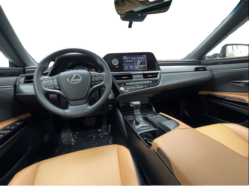 Used 2022 Lexus ES 250 w/ Accessory Package AWD/4WD image 36