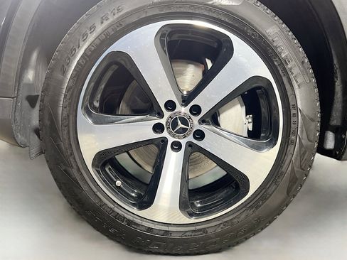 Used 2021 Mercedes-Benz GLC 300 image 14