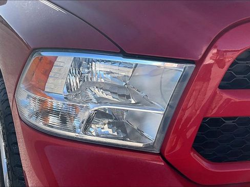 Used 2014 RAM 1500 Express image 28