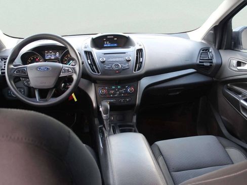 Used 2018 Ford Escape SE FWD image 9