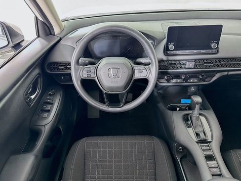 Certified 2023 Honda HR-V LX image 18