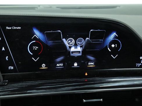 Used 2023 Cadillac Escalade Sport AWD/4WD image 18