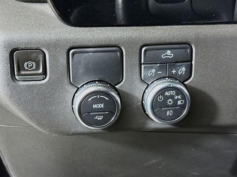 Used 2022 GMC Sierra 1500 Elevation RWD image 10