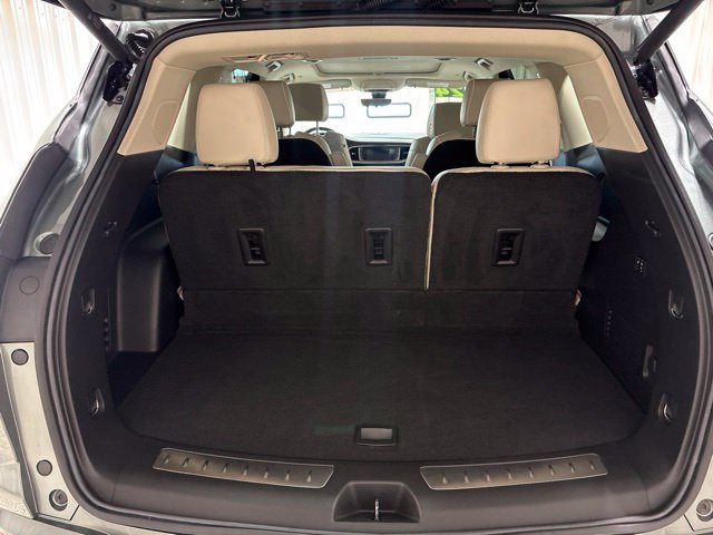 Used 2024 Buick Enclave Avenir w/ Trailering Package, 5000 lbs. AWD/4WD image 31