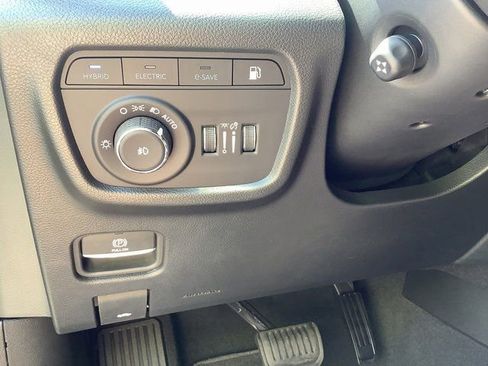 New 2023 Jeep Grand Cherokee Overland w/ Luxury Tech Group IV image 16