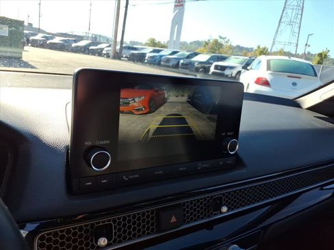 Used 2022 Honda Civic Sport image 19