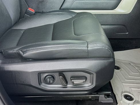 Used 2022 Toyota Tundra Limited w/ TRD Off-Road Package AWD/4WD image 23