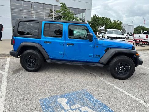 Used 2024 Jeep Wrangler Unlimited Sport AWD/4WD image 29
