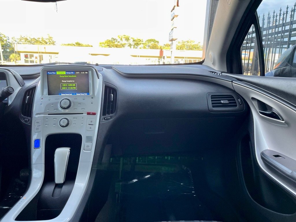 Used 2013 Chevrolet Volt FWD image 51