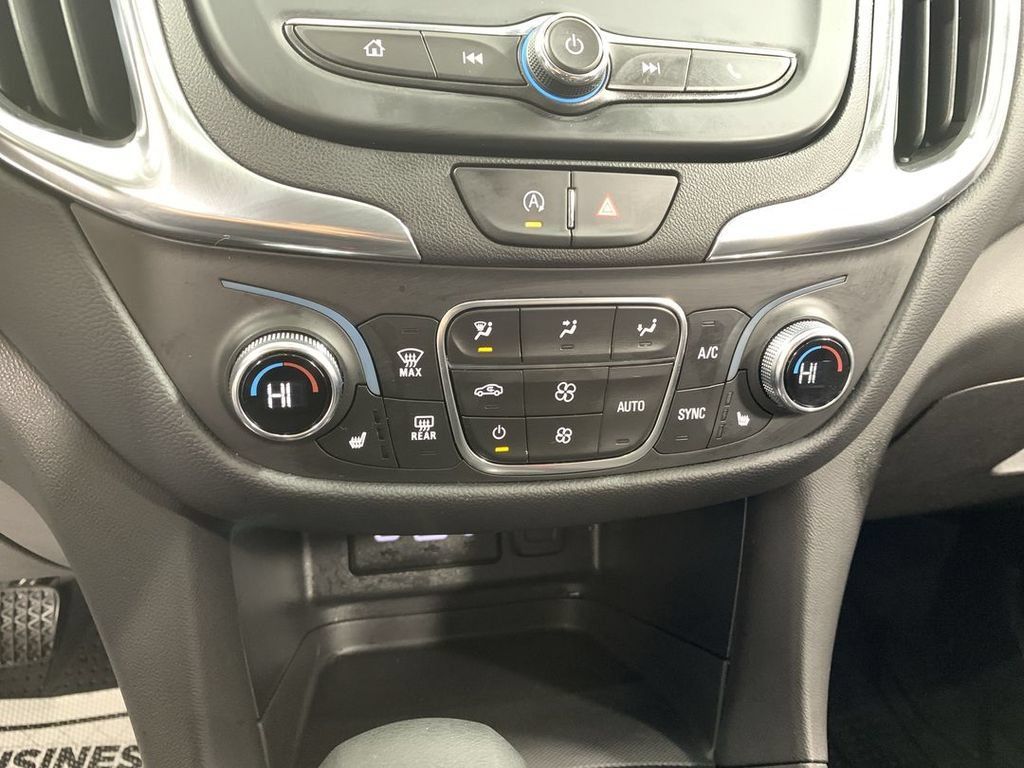 Certified 2023 Chevrolet Equinox LT AWD/4WD image 16