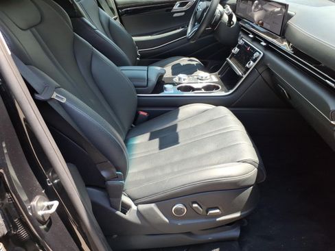 Used 2025 Genesis GV80 2.5T Standard AWD/4WD image 6