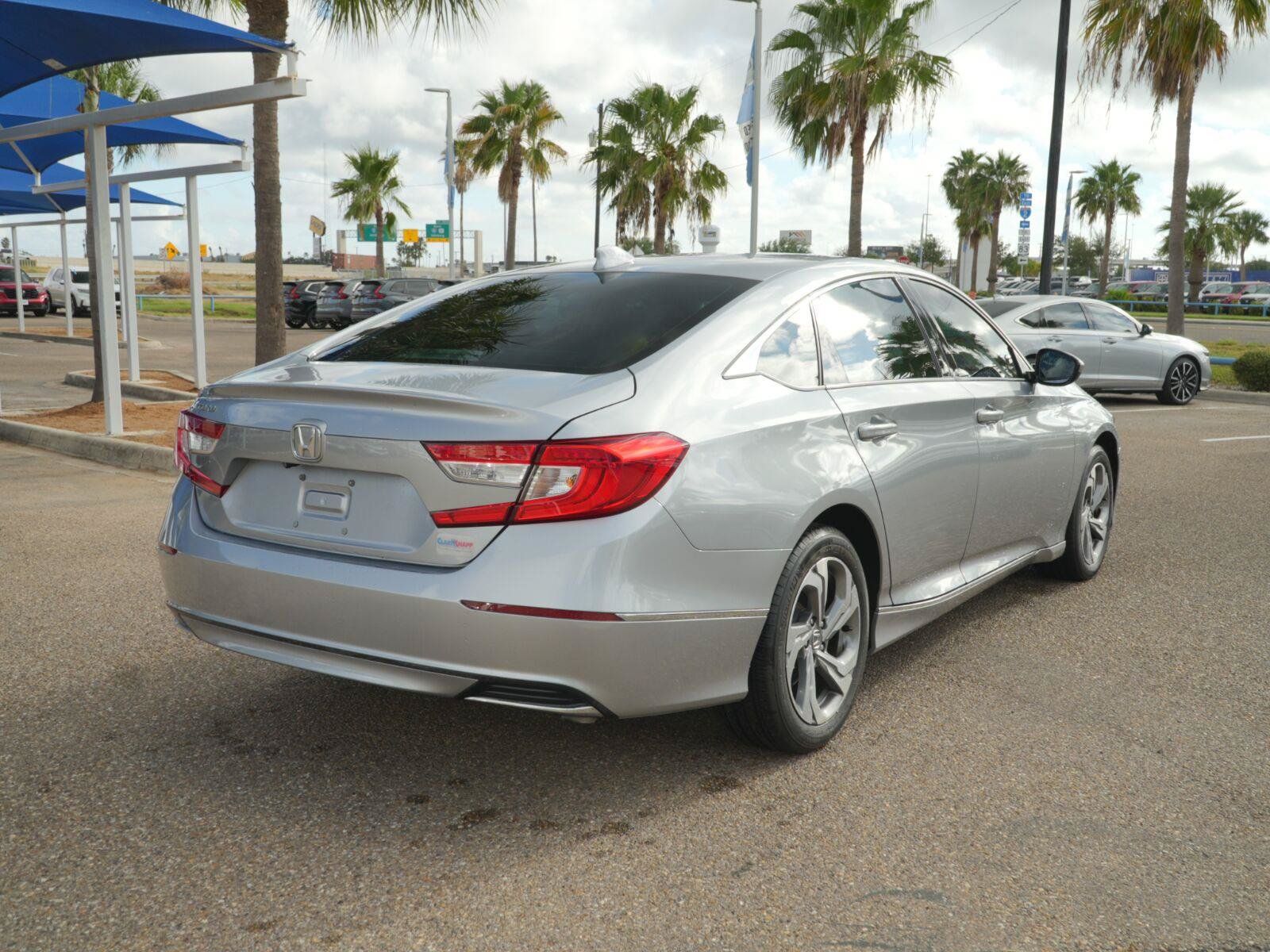 Used 2020 Honda Accord EX image 5