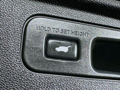 Used 2018 Honda Odyssey Touring image 32