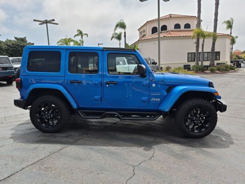Used 2024 Jeep Wrangler Unlimited Sahara w/ Safety Group AWD/4WD image 4