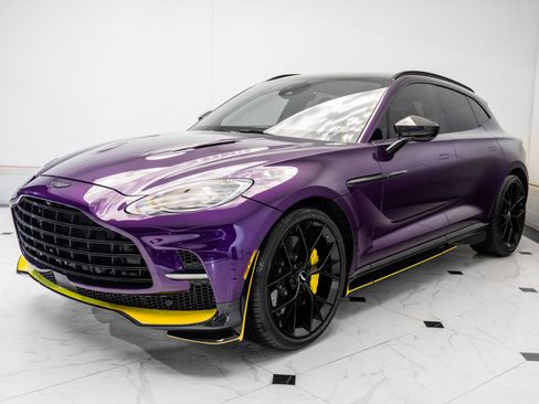 Used 2024 Aston Martin DBX 707 image 38