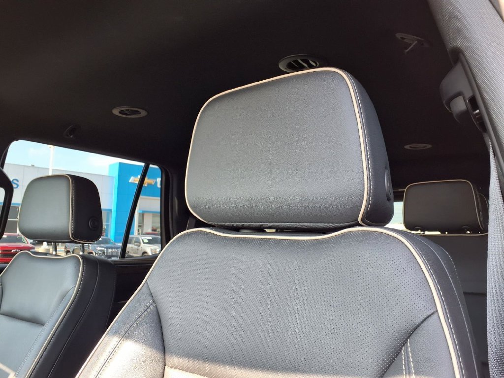 Used 2024 Chevrolet Tahoe Premier RWD image 17