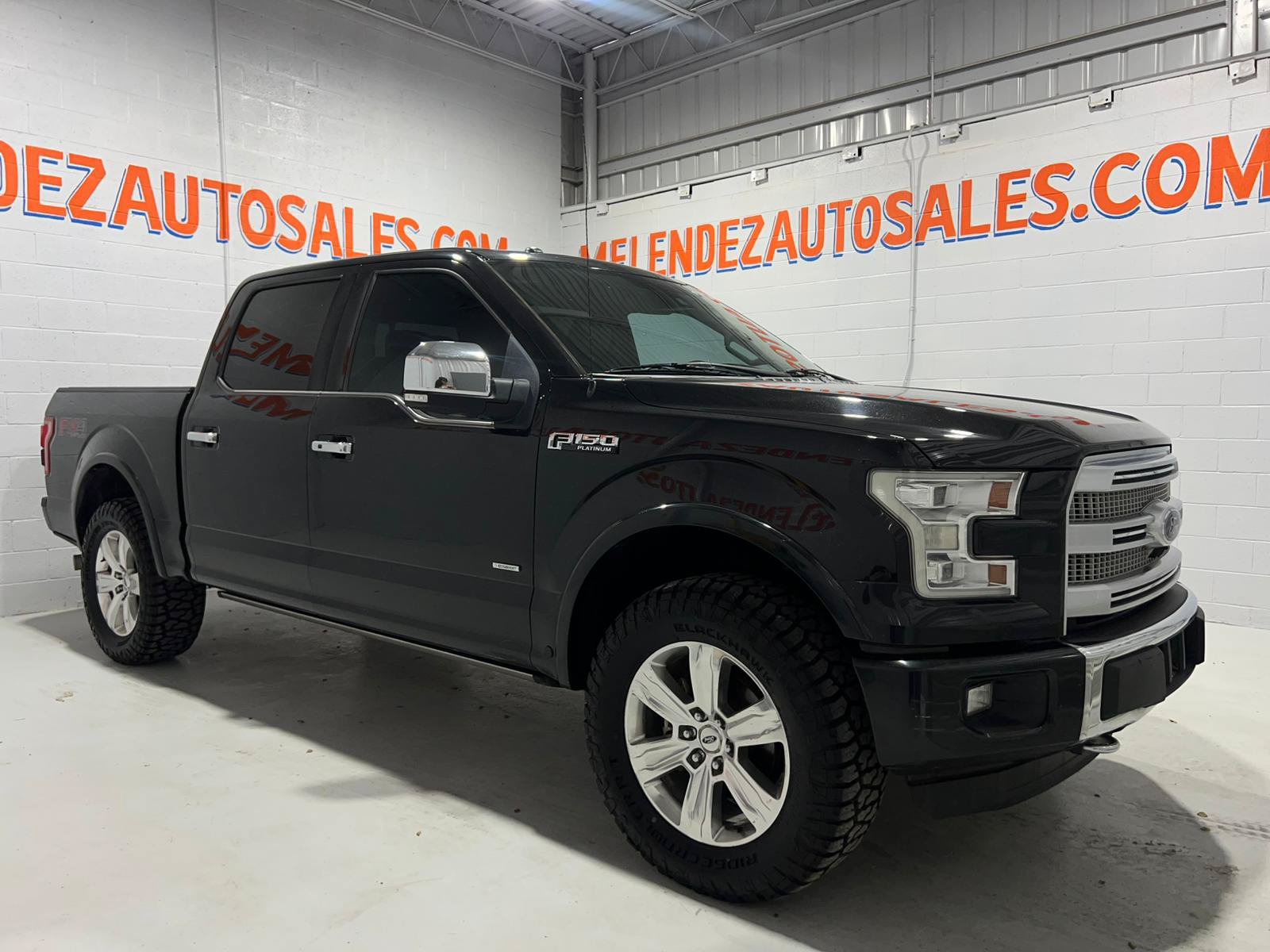 Used 2015 Ford F150 Platinum w/ Equipment Group 701A Luxury AWD/4WD image 8