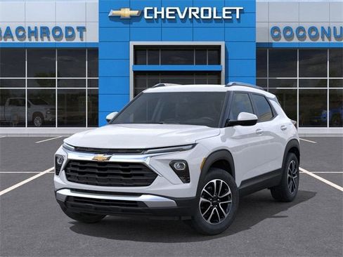New 2026 Chevrolet TrailBlazer LT image 2
