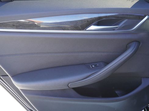 Used 2018 BMW 530i image 16