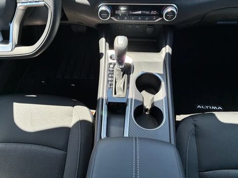 New 2026 Nissan Altima 2.5 SV w/ SV Special Edition Package FWD image 13