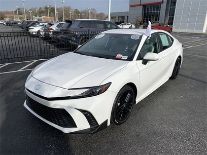 Used 2025 Toyota Camry SE