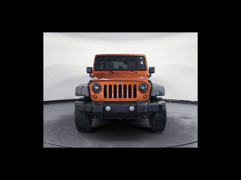 Used 2010 Jeep Wrangler Unlimited Sport AWD/4WD image 9