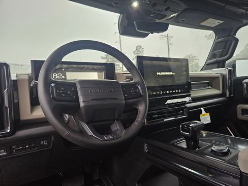 New 2026 GMC Hummer EV SUV image 12