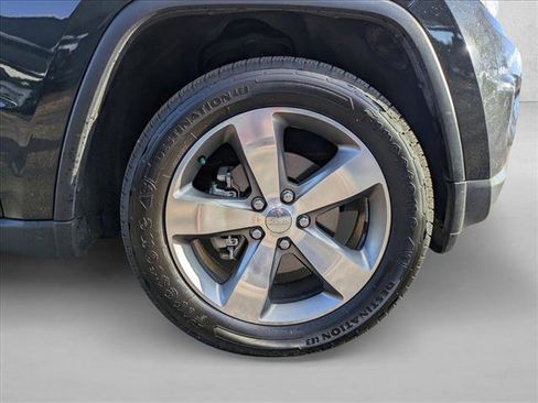 Used 2014 Jeep Grand Cherokee Limited image 21