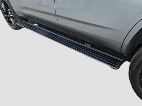 Certified 2023 Chevrolet Tahoe High Country w/ Advanced Technology Package image 18