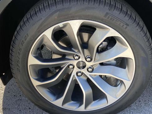 New 2025 Lincoln Aviator Reserve image 14