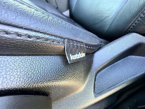 Used 2022 Chevrolet Colorado W/T w/ WT Convenience Package AWD/4WD image 23