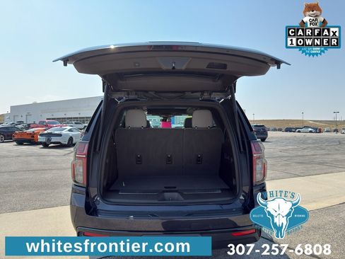 Used 2024 Chevrolet Tahoe Z71 w/ Luxury Package AWD/4WD image 15