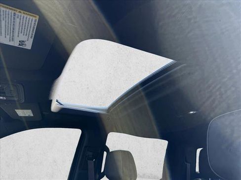 Used 2022 GMC Sierra 1500 Denali w/ Denali Reserve Package image 25