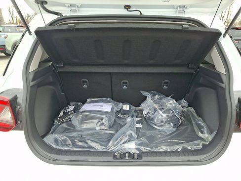 New 2026 Hyundai Venue SE image 20