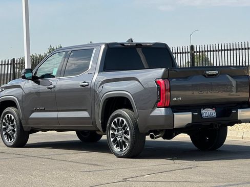 Used 2023 Toyota Tundra Limited AWD/4WD image 7