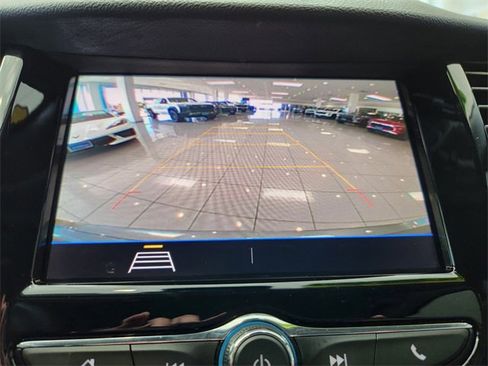 Used 2020 Chevrolet Trax LT image 23